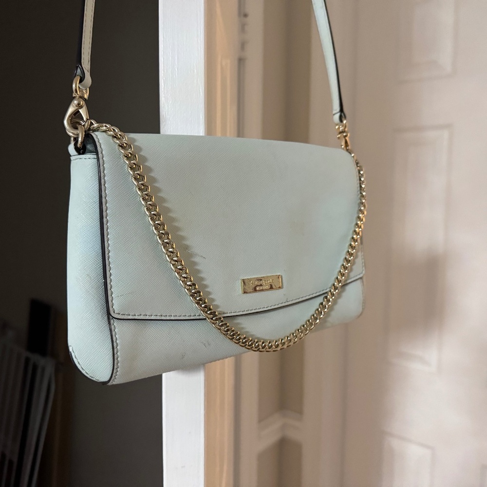 Kate Spade Handbag with Gold Chain